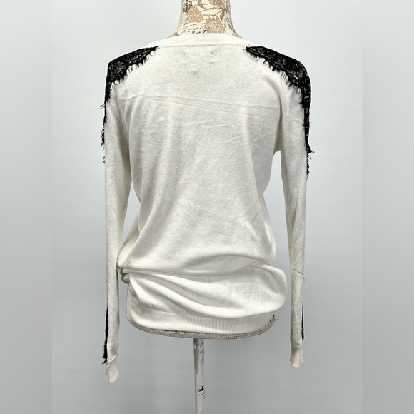 IJEANS by BUFFALO Ivory with black lace accent crew neck sweater size M - Picture 7 of 13